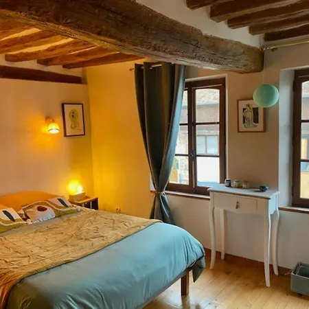Vakantiehuis Des Capucins, 6 Personnes, Centre Historique *
