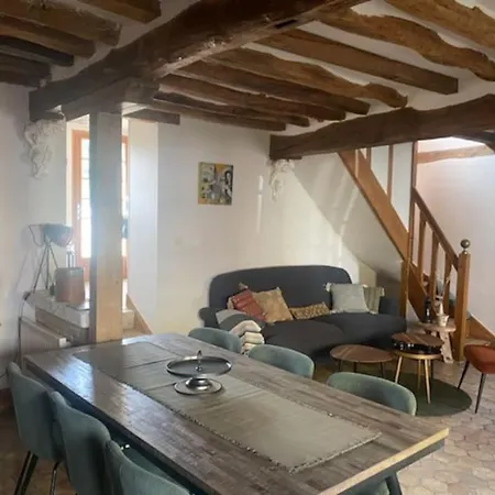 Des Capucins, 6 Personnes, Centre Historique